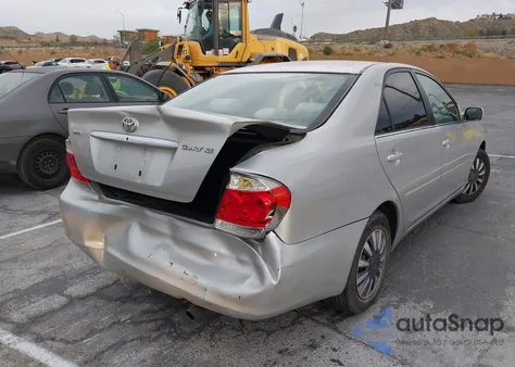 2005 Toyota Camry Le from USA, damaged, VIN 4T1BE32K65U001174